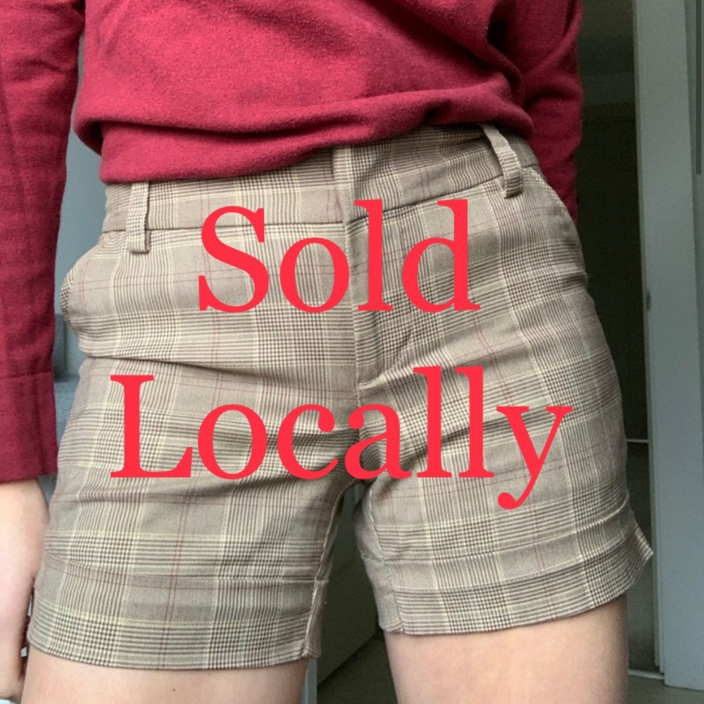 Gap Plaid Shorts - Picture 1 of 8